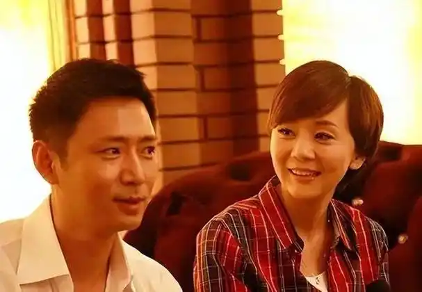 当时,全剧组的人都在努力撮