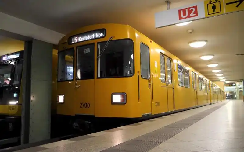 柏林地铁最后的f79列车