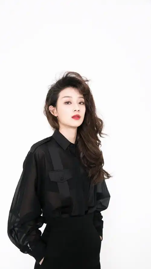 孙佳雨摩登性感写真图片,孙佳雨图片-第4图