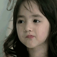 有没有人记得这个表情包小女孩!