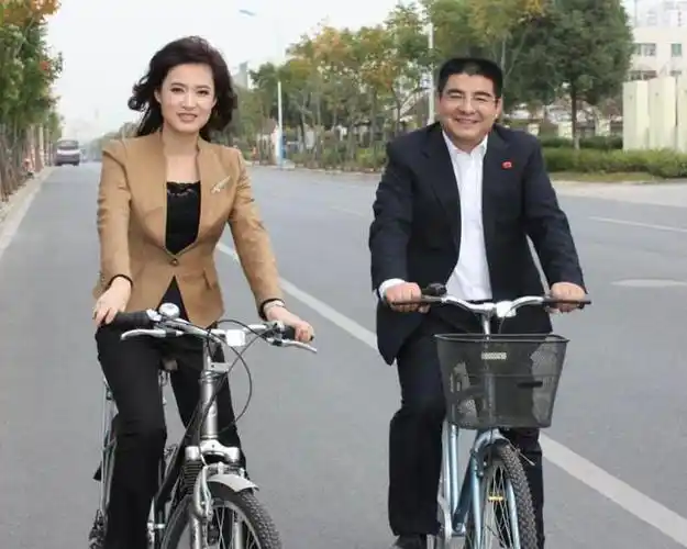 桑晨,一个来自北京的女孩,从小就展现出与众不同的舞蹈天赋.