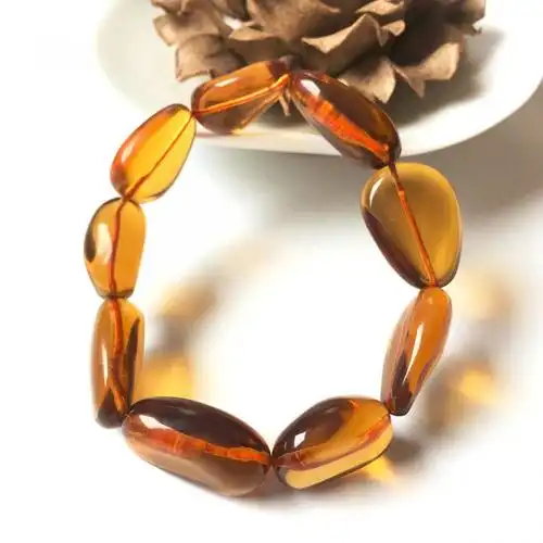 缅甸茶珀怎么挑!知道这三点买茶珀不怕被坑_血珀茶珀_翡翠王朝