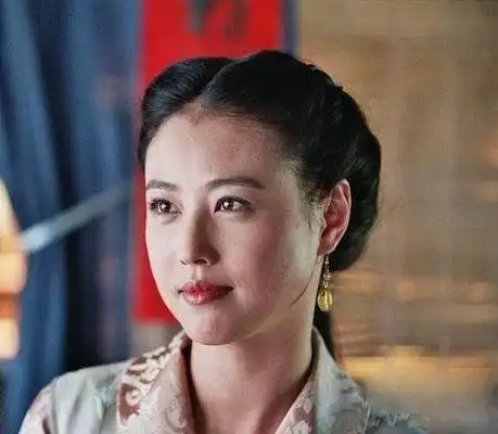 新《射雕》剧照-- 周海媚饰包惜弱