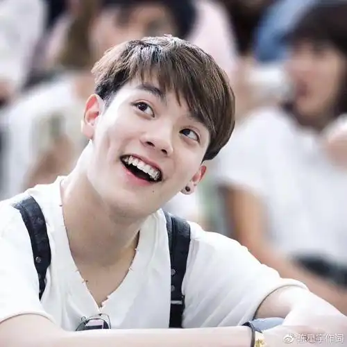 泰国明星copter panuwat星路历程及泰剧等作品简评:泰剧逐月之月里的