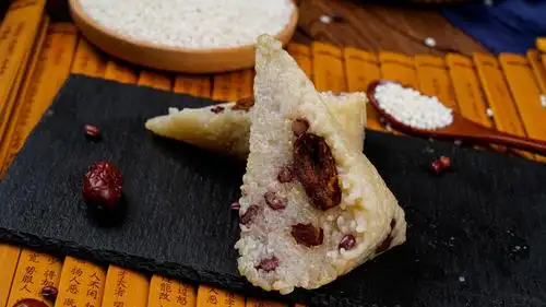 端午节幽香的粽子