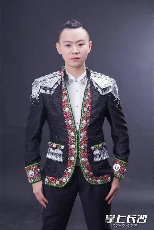 宁乡反串达人欧尧顺想开个人演唱会 曾四次登上央视舞台