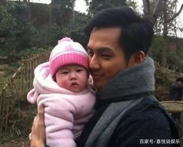 女儿都几岁了还不公开结婚消息钟汉良妻子藏得太深