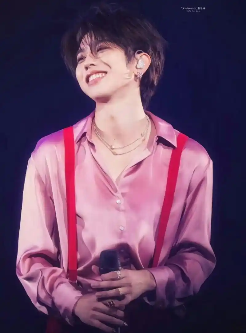 蔡徐坤# #蔡徐坤星元皮肤被削了# 刚刚出的星元皮肤怎么就被削弱涟