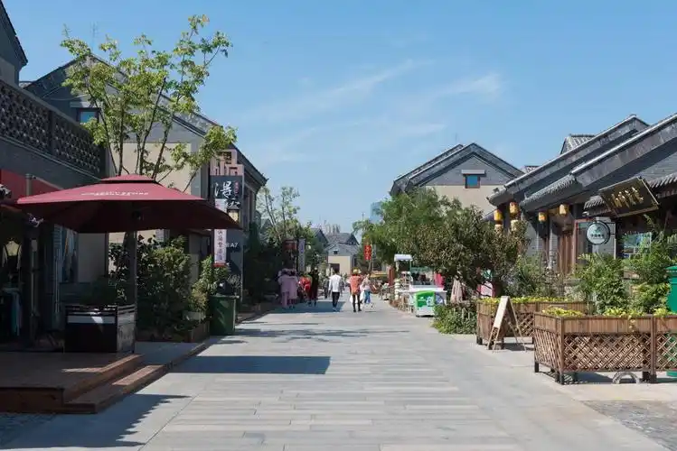 体验山东日照东夷小镇的安静之旅,风情小镇展现渔家文化