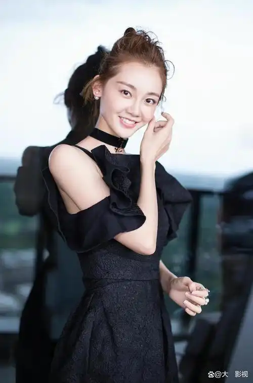 郑恺的老婆苗苗天生丽质高颜值小美女一个