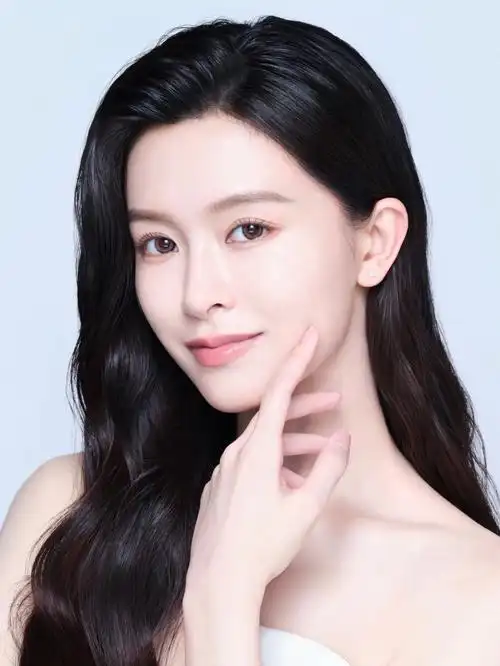 清透素颜感的文咏珊