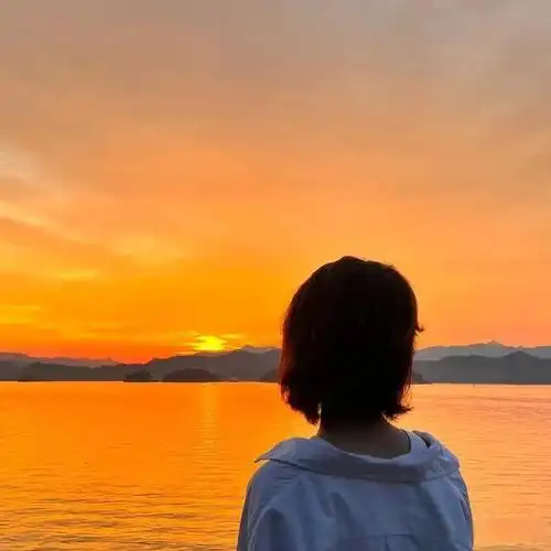 好看的女生背影头像之短发女孩,我来兑现承诺啦