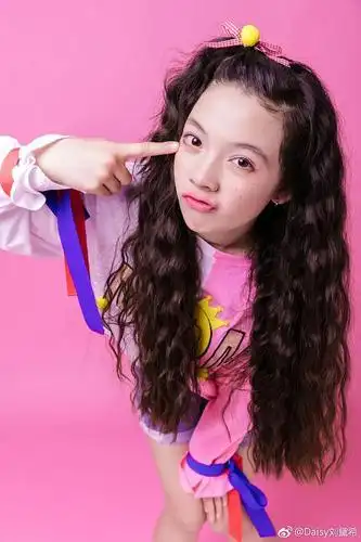 刘黛希daisyliu的图片