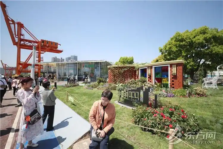 2024上海国际花展开幕徐汇滨江繁花似锦美出新高度