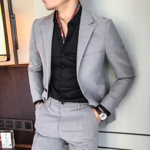 春秋英伦小西西装男士气质刺绣西服男韩版修身西服