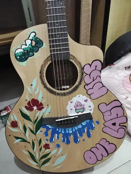 嘿嘿嘿给室友画的小画 #吉他  #涂鸦  #涂鸦字母  记录美好生活