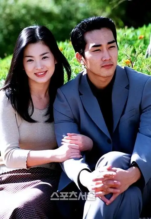 虽然该传闻随即被批毫无根据,仍让宋慧乔话题再飙涨,回