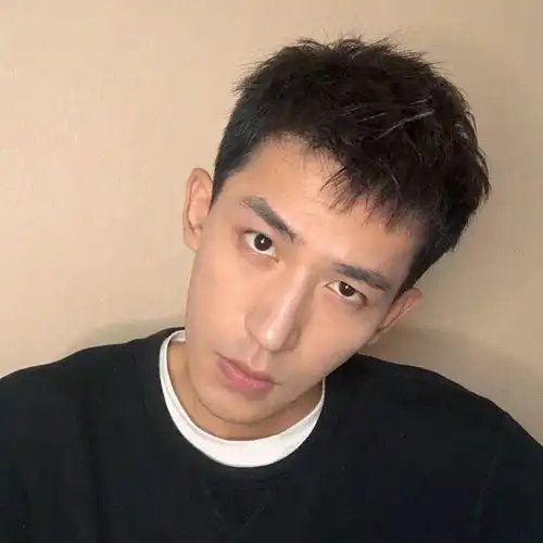 抖音男生头像帅气吸引人