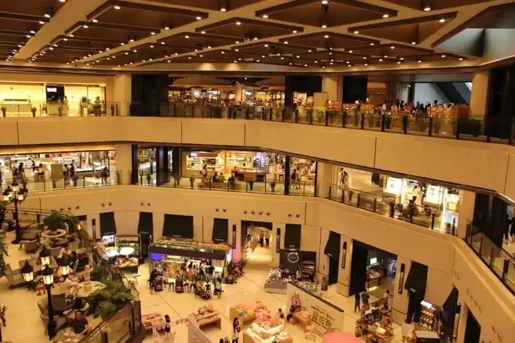 招商先行多元业态布局铁投邻里荟打造武汉邻里体验式主题街区