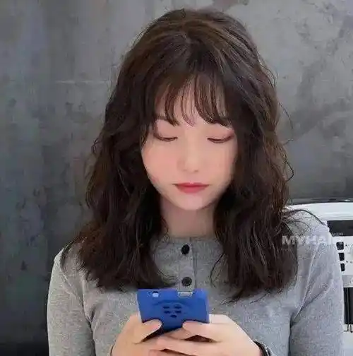 最流行的女生烫发发型,高人气烫发卷发设计赶紧来选一款吧_羊毛_时尚