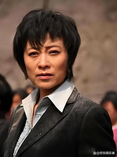 演员岳红:与导演丈夫分开后,切去五分之四的胃,如今咋样了?