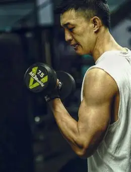 高进2018年特种保镖2演员饰:沙暴利刃出击演员饰:施阳