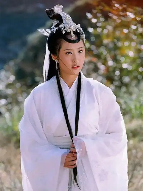 刘涛姚笛范文芳12版嫦娥造型pk谁最惊艳谁最仙