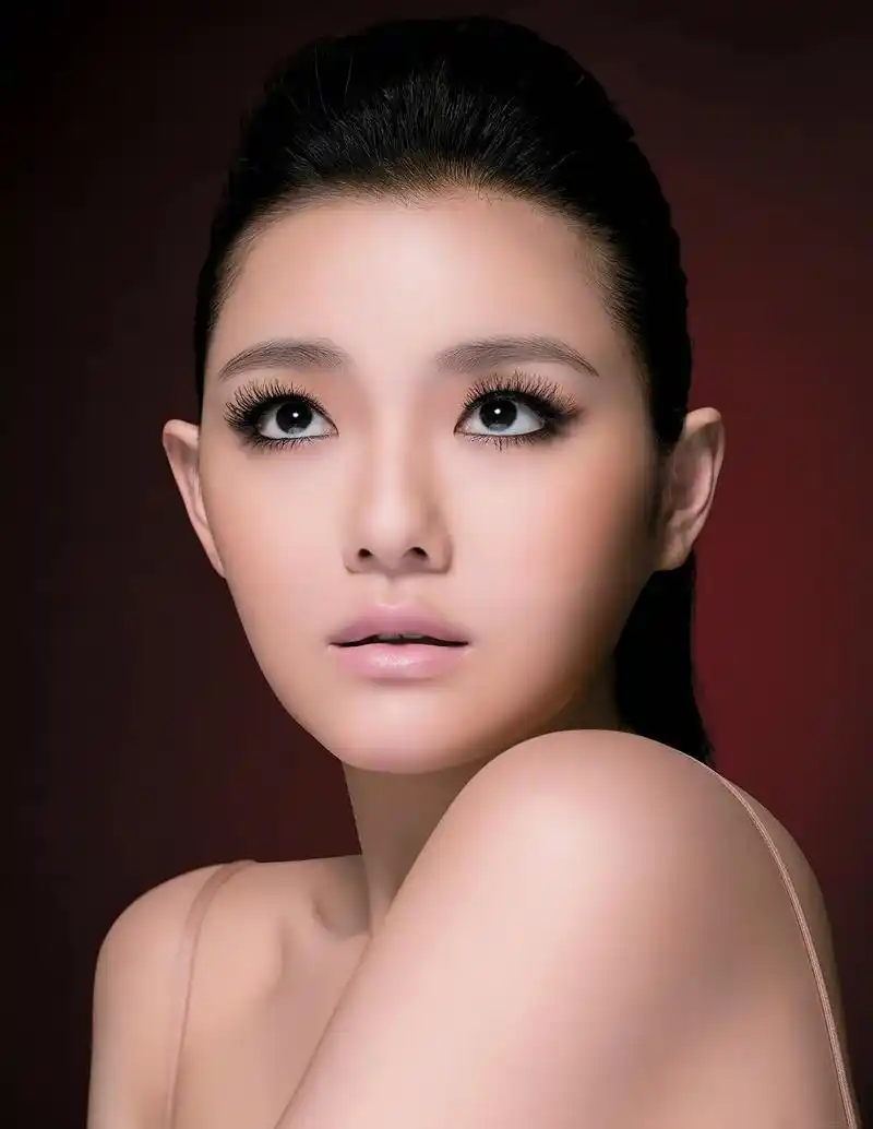 p>徐熙媛(barbie hsu,大s),1976年10月6日出生于台湾省台北市,华语