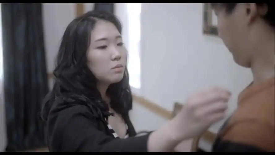 年轻母亲2.young.mother.2.2014.720p.hdrip.h264-kth