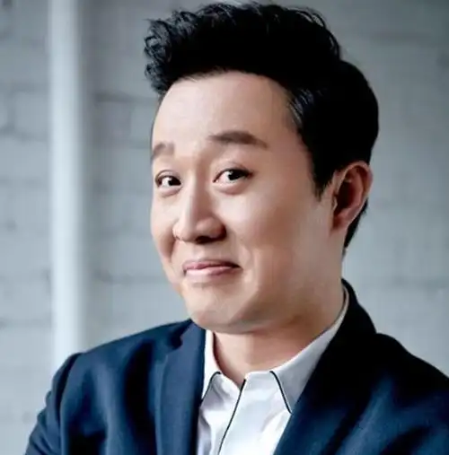 p>郑俊河(jeong jun ha),本名郑埻夏,1971年3月18日出生于韩国首尔