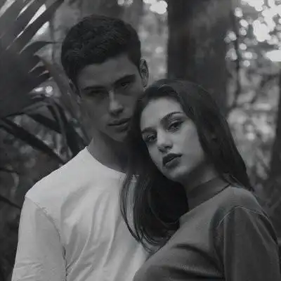黑白时尚一对情侣头像