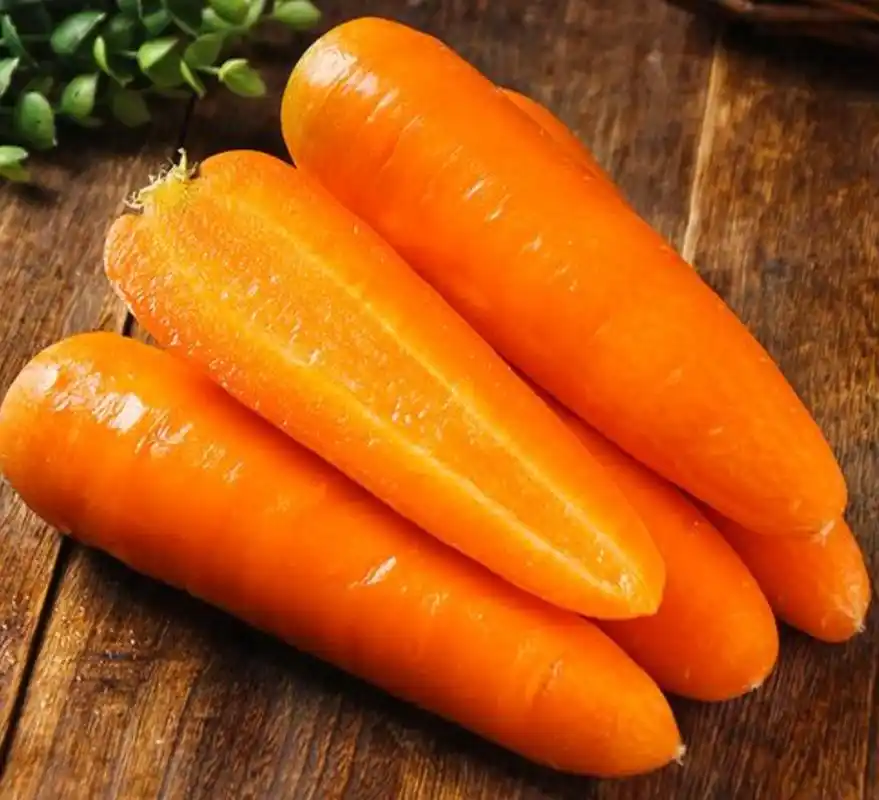 这种水果胡萝卜具有甜美多汁的口感,同时也保留了胡萝卜的脆爽口. .