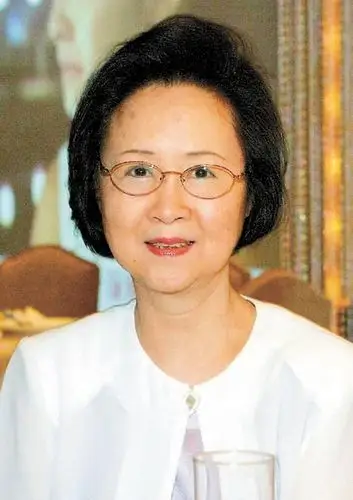 琼瑶叹今生等不到"安乐死"