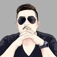 低调内敛沉稳大方的男生头像