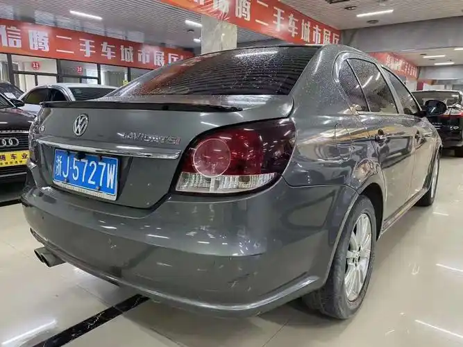 大众 朗逸  2011款 1.6l 自动品悠版图片