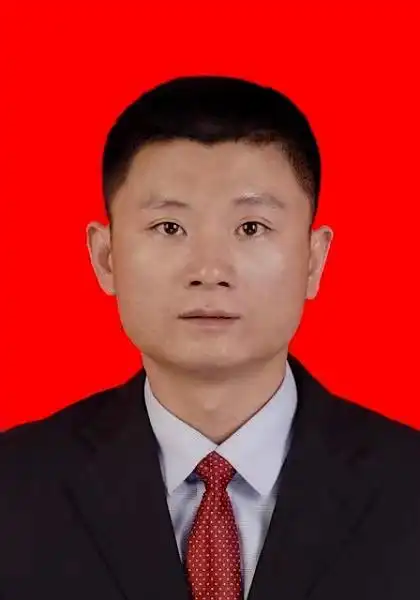 党委书记:张   军