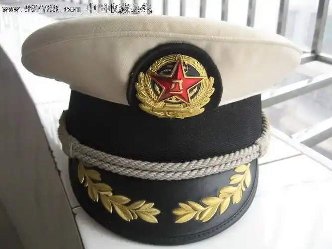 海军军官帽和帽徽