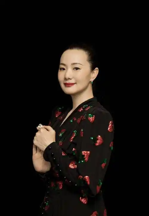 咏梅作为中年女演员,能够做到不焦虑,是因为对自己业务能力的自信