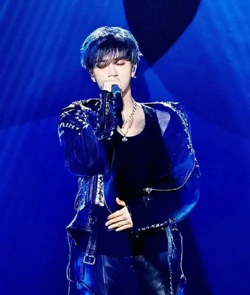 张艺兴将在韩国打歌