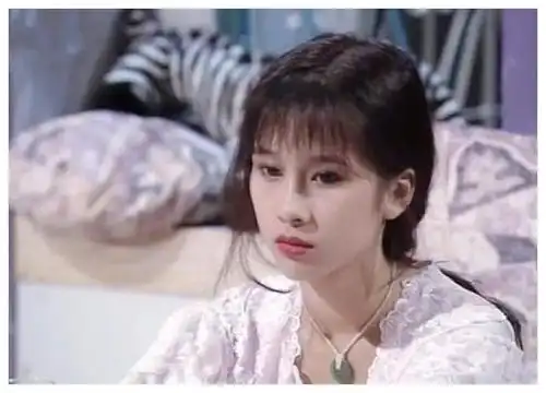 被称为"中国版苏菲玛索"的三位女星,谁曾是你的白月光|文颂娴|北京我