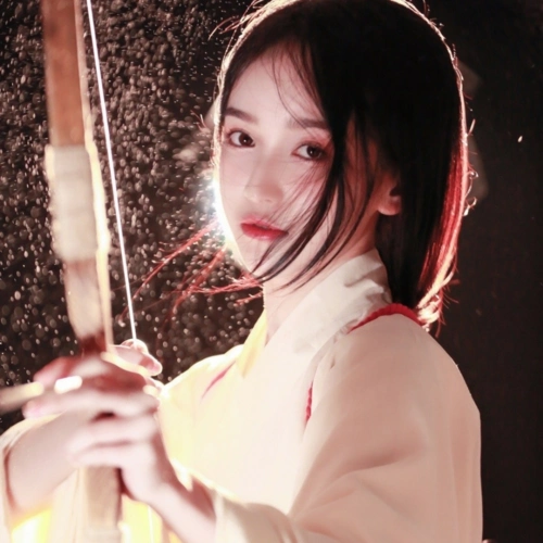 2020最火好看的神明少女网红女生头像