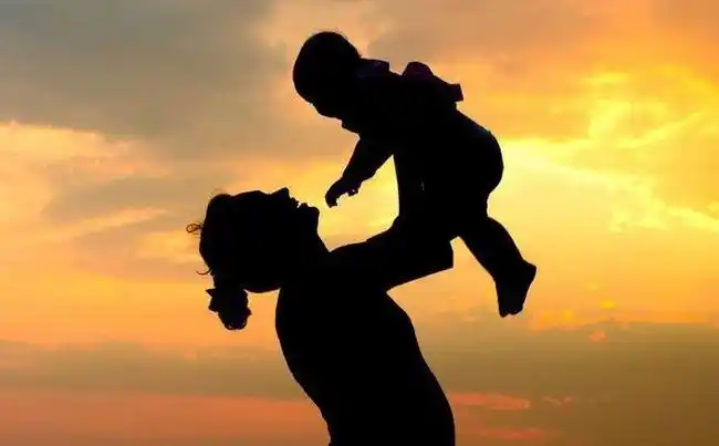 建国70周年献礼影片母爱如海有奖征集母爱的感人事例啦