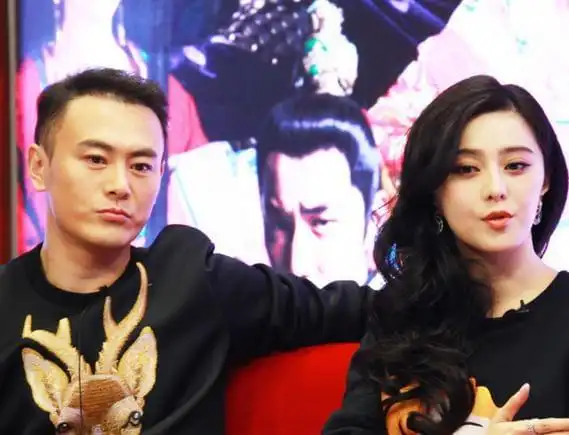 如今四十二岁的李解依然单身一人,难道他还在等范冰冰?