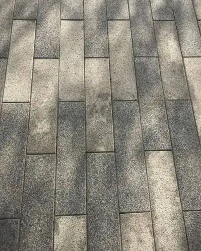 在铺贴时呈现"v"缝的精致效果,倒角大小一般为为5×5,具体可根据石材