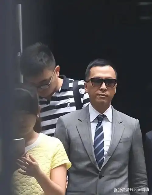 旷世骂战10年之后再看甄子丹和赵文卓两人的现状令人唏嘘