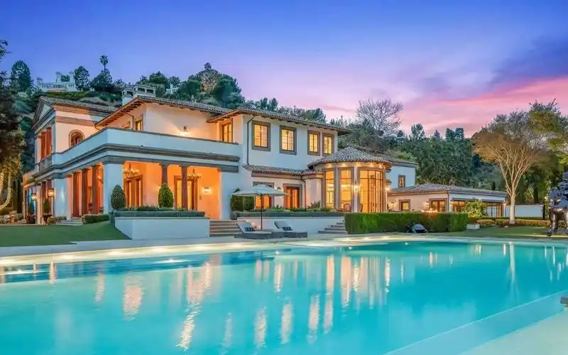 比佛利山庄价值85000000美元的地中海风格别墅