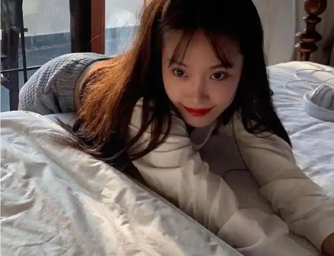 "茶艺大师"半藏森林,插足后获王思聪夸奖,后接腾讯游戏商单_网易订阅