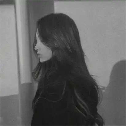 2019最火qq头像女生黑白 - 超拽女生头像!