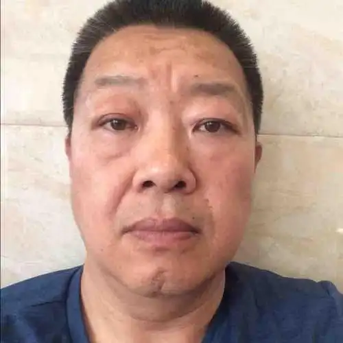 幸福的小老头秦二头像