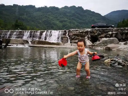 戏水的小女孩(二十)
